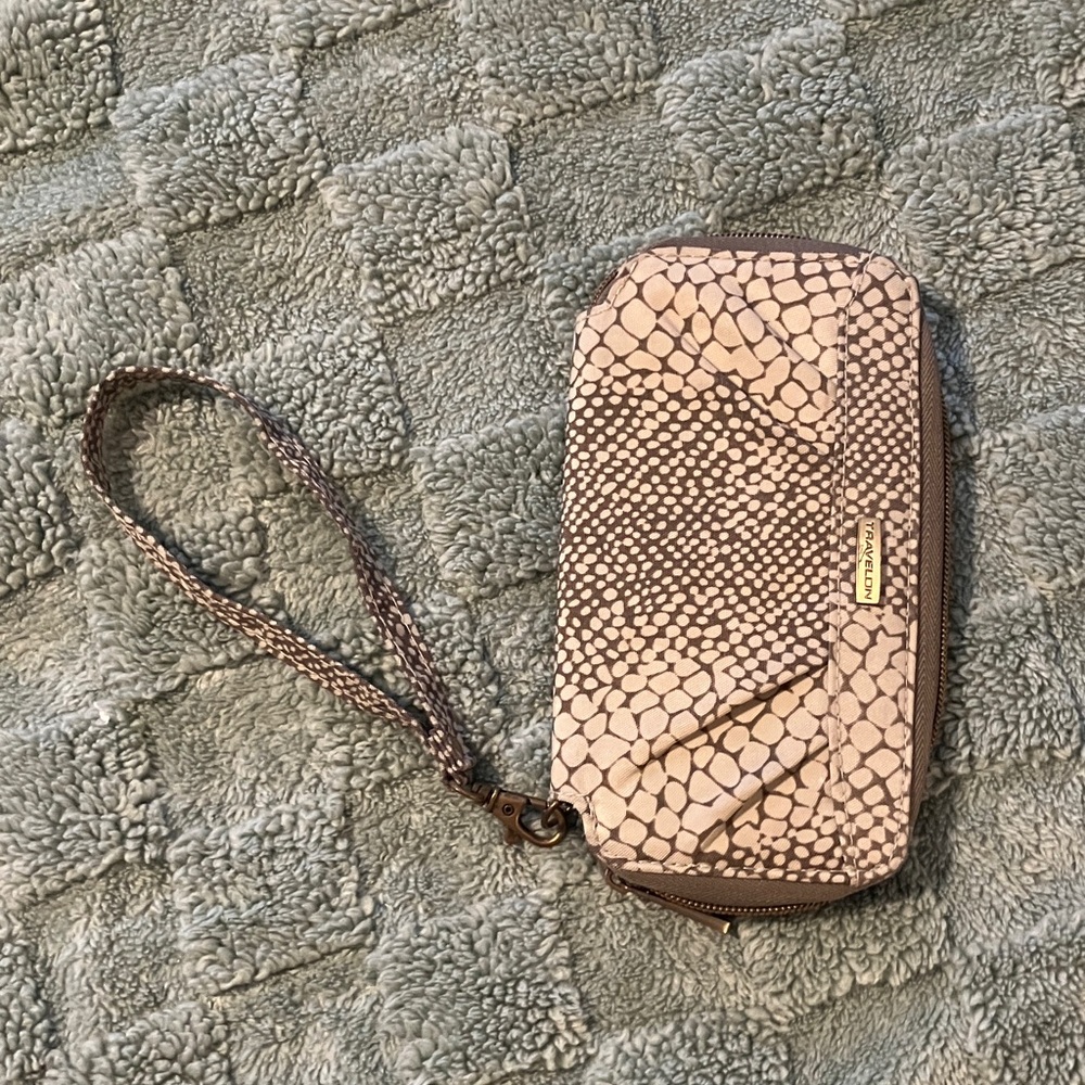 Travelon RFID Snake Print Wristlet